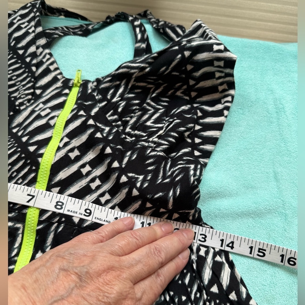 Black & White Party Dress Neon Green Zipper & Criss Cross Back Straps - Picture 9 of 14